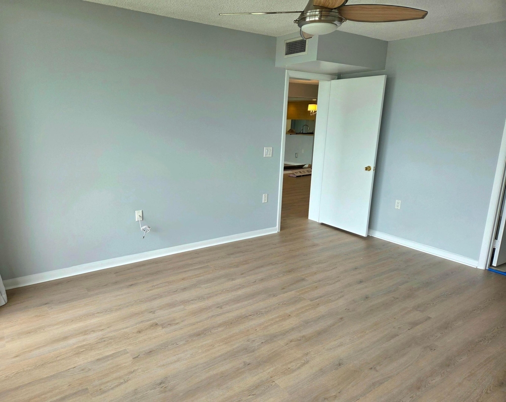 2421 Village Boulevard - Photo 16