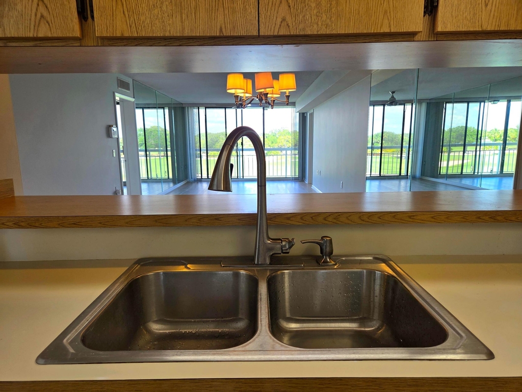 2421 Village Boulevard - Photo 11