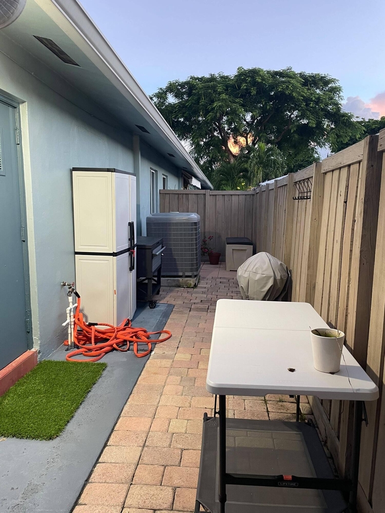 1400 Ne 18th Street - Photo 10
