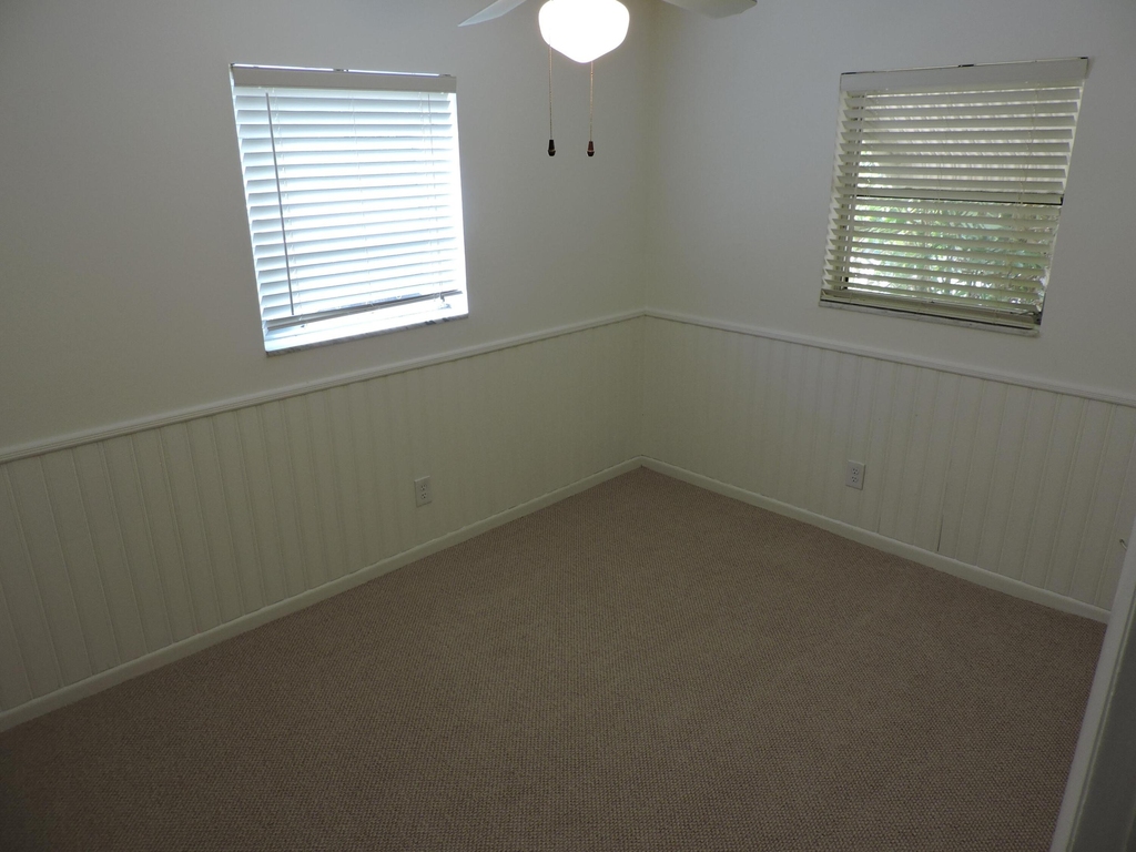 9046 Se Parkway Drive - Photo 10
