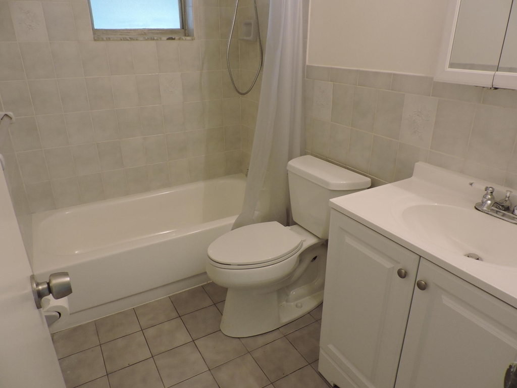 9046 Se Parkway Drive - Photo 9