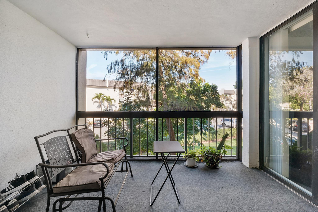 8437 Forest Hills Drive - Photo 13