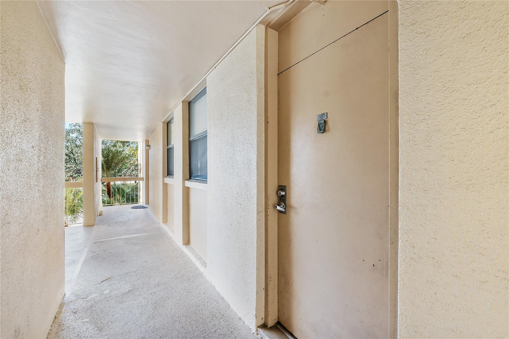 8437 Forest Hills Drive - Photo 19