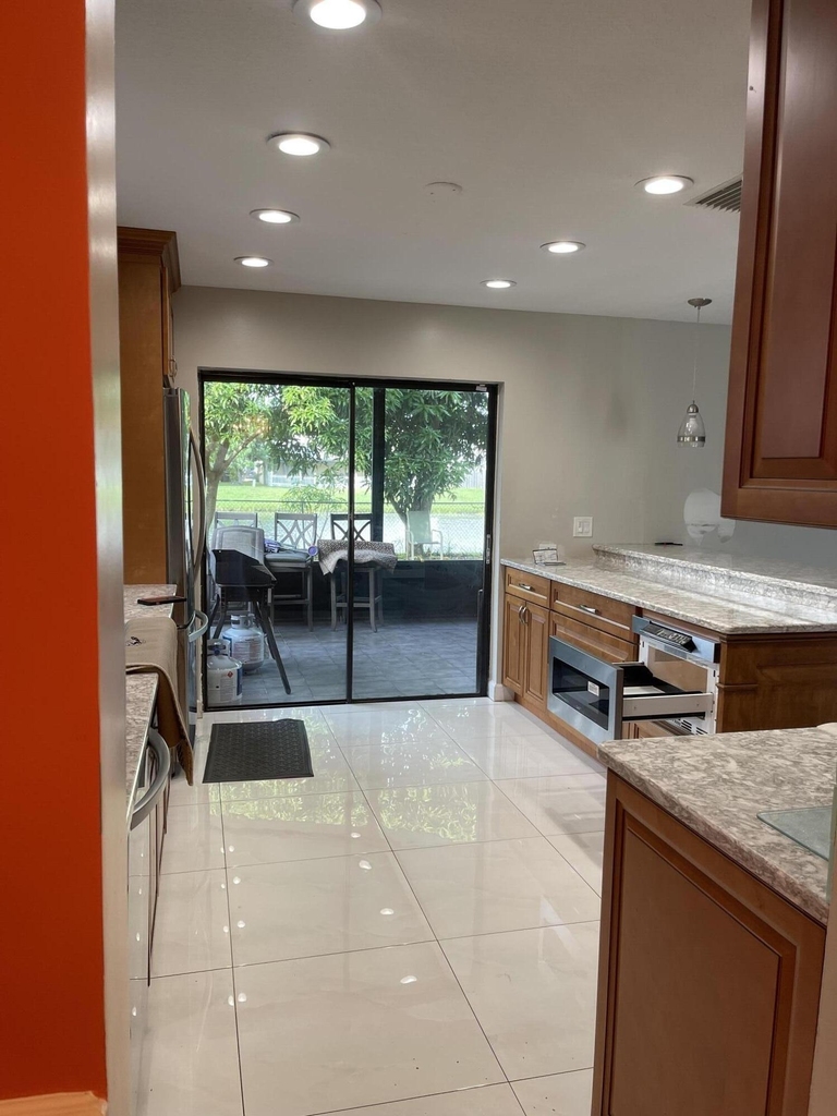 5941 Strawberry Lakes Circle - Photo 10