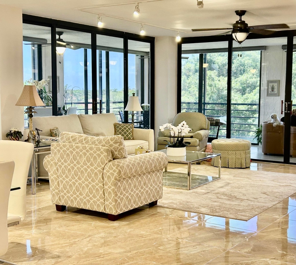 7568 Regency Lake Drive - Photo 3