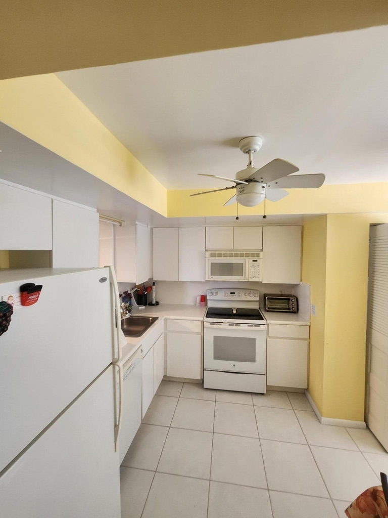 14671 E Bonaire Boulevard - Photo 1