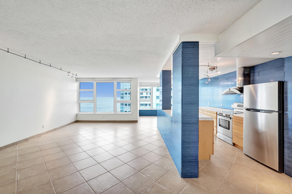 1620 S Ocean Boulevard - Photo 2