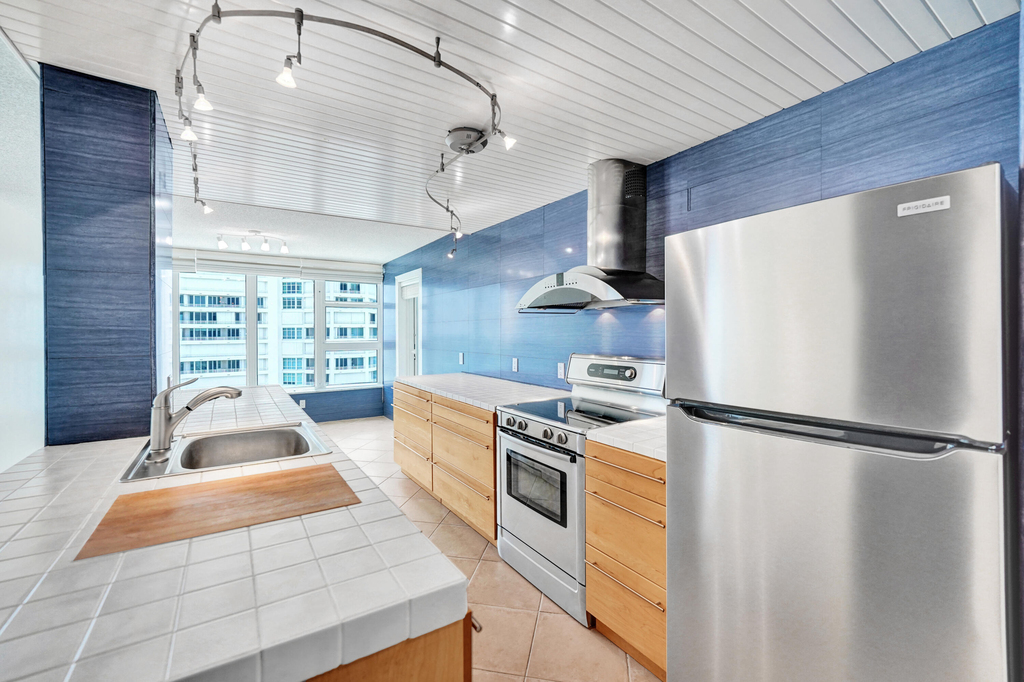 1620 S Ocean Boulevard - Photo 12