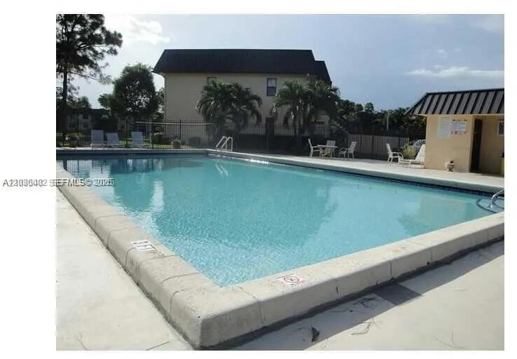 146 Nw 91st Avenue - Photo 3