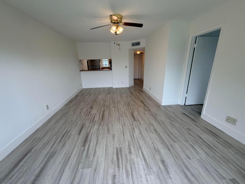 918 Twin Lakes Drive - Photo 27