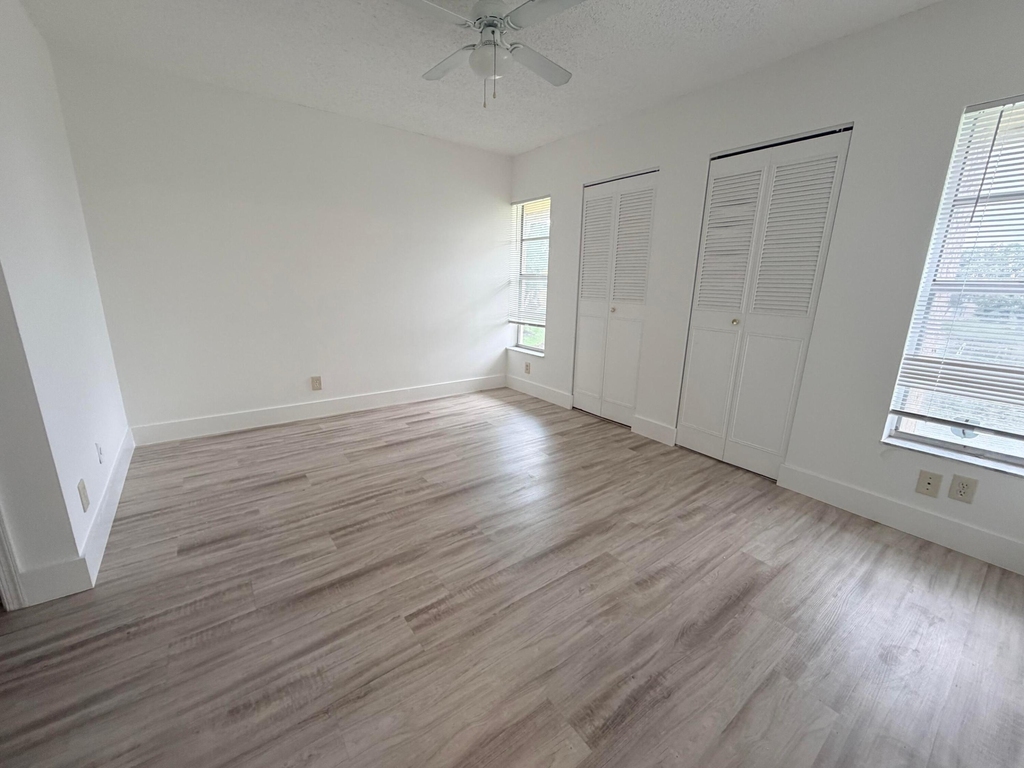 918 Twin Lakes Drive - Photo 25