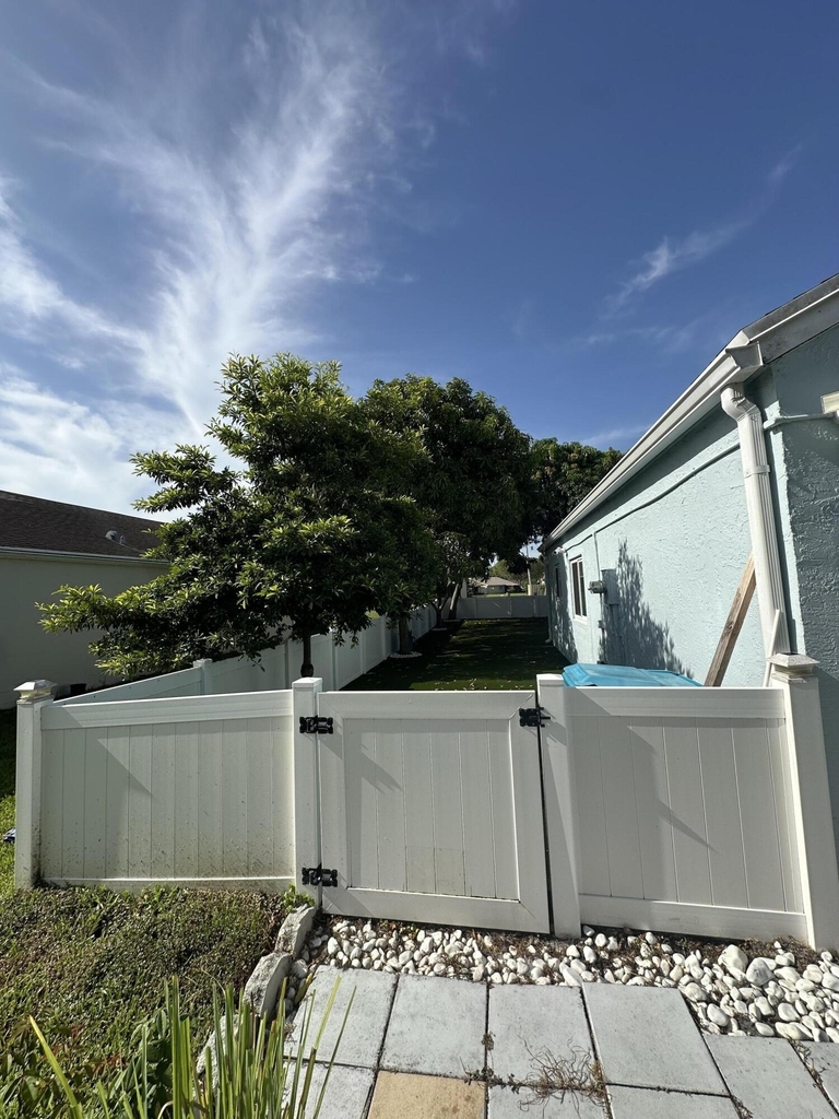 8 Elton Place - Photo 23