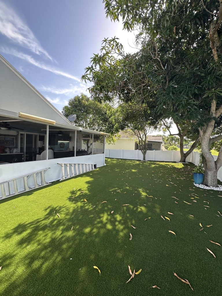 8 Elton Place - Photo 22