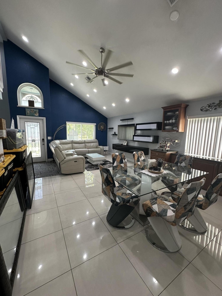 8 Elton Place - Photo 12