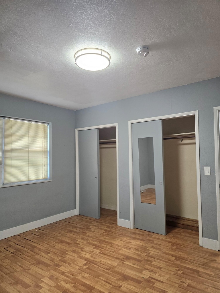 305 Sw 14th Street - Photo 8