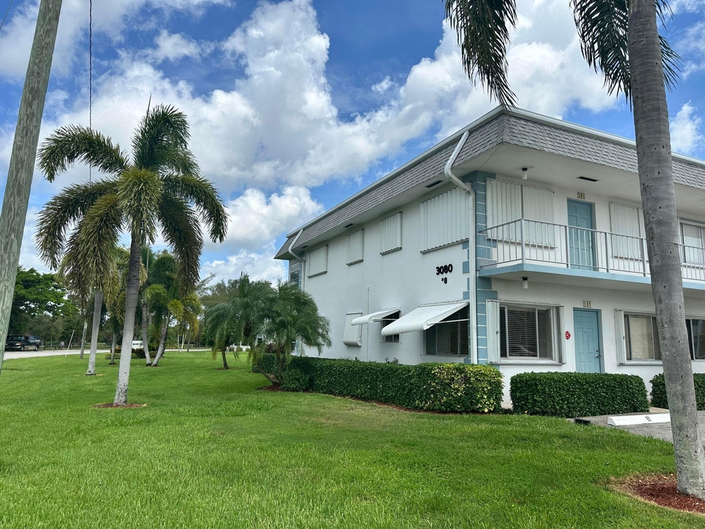 3080 Lake Osborne Drive - Photo 1