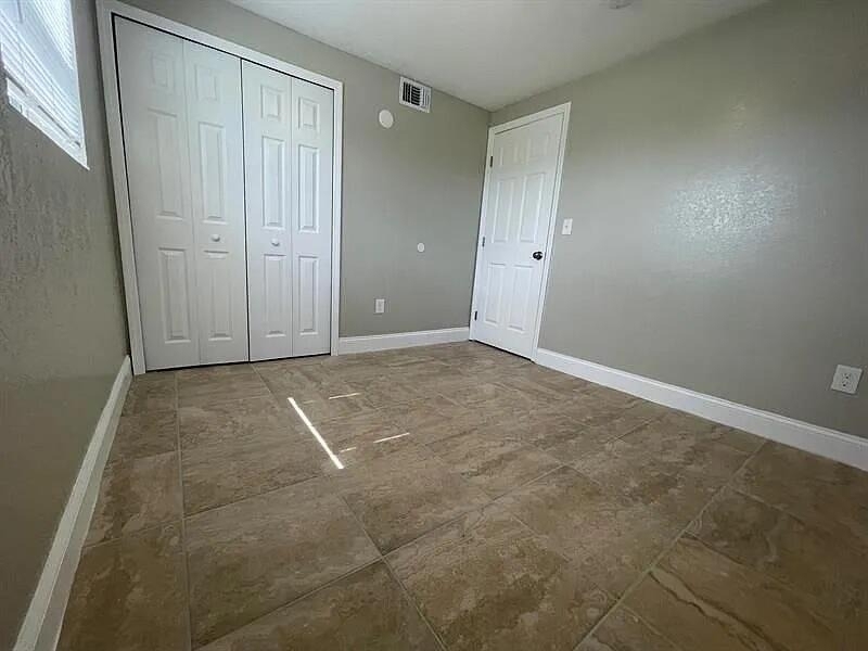 2505 Avenue L - Photo 6