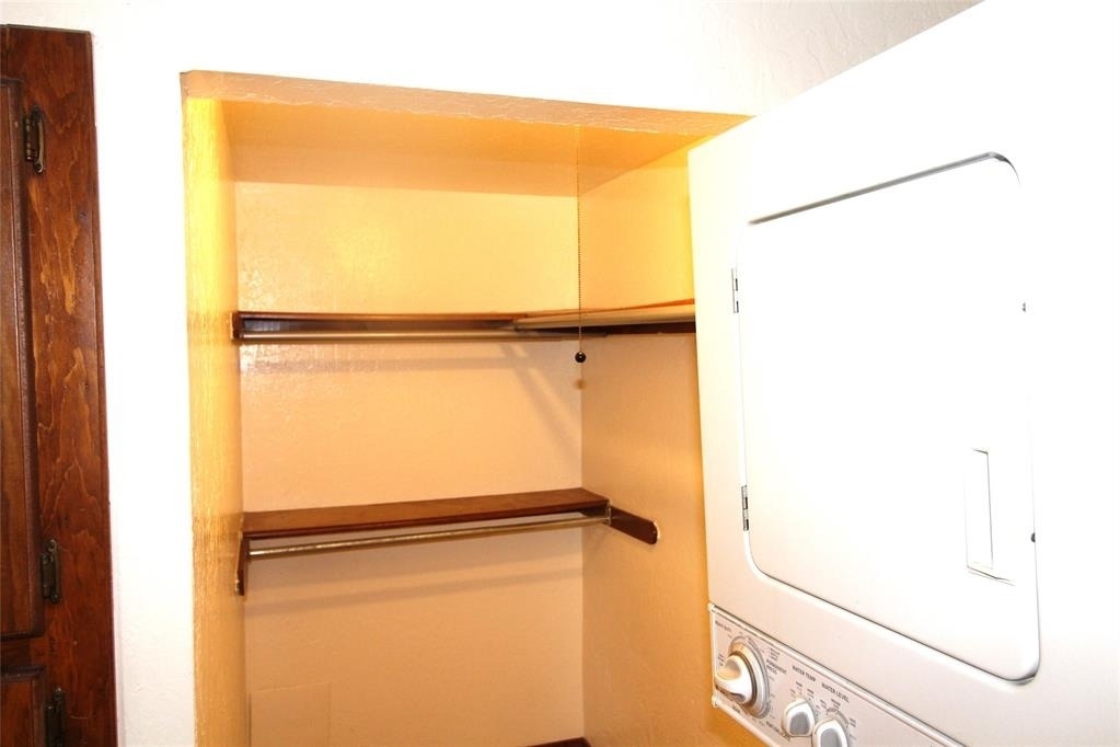 1901 E Lindsey Street - Photo 12