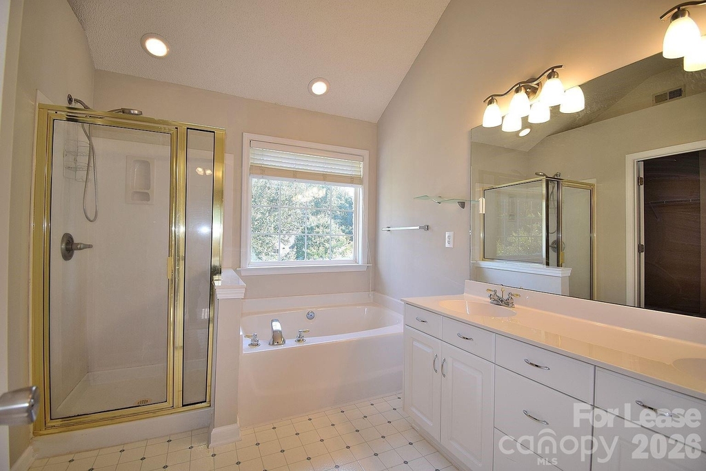 2941 Glen Summit Drive - Photo 7
