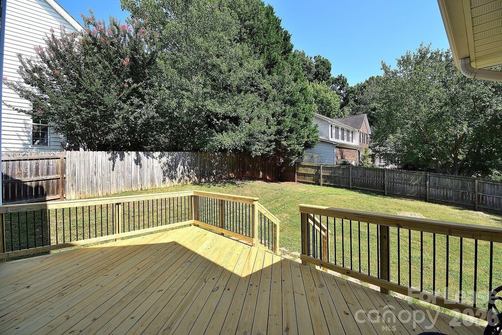 2941 Glen Summit Drive - Photo 19