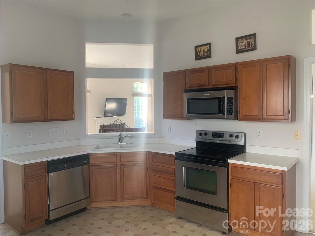 10514 Hellebore Road - Photo 5