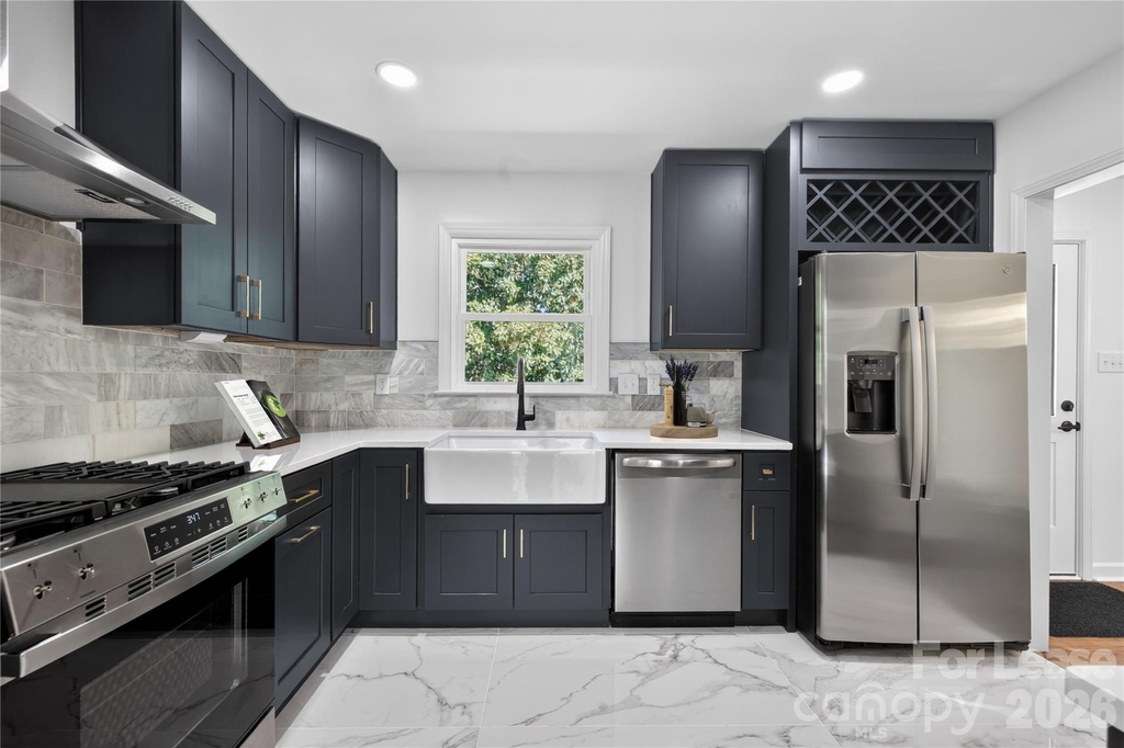 5938 Sharon Road - Photo 11