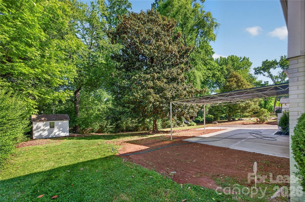 5938 Sharon Road - Photo 13