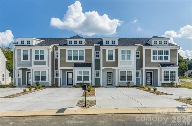 359 Halton Crossing Drive Sw - Photo 0