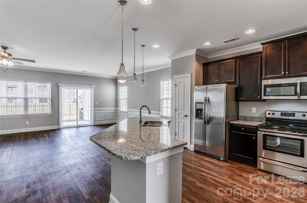 362 Halton Crossing Drive Sw - Photo 2