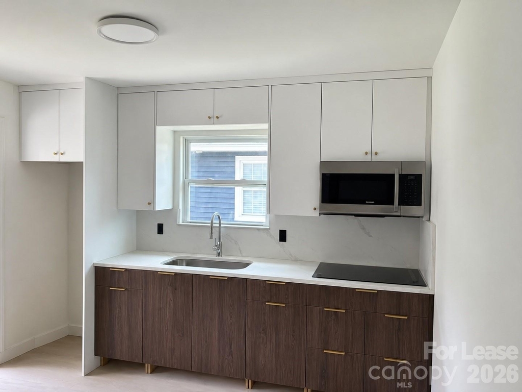 405 Orange Street - Photo 0