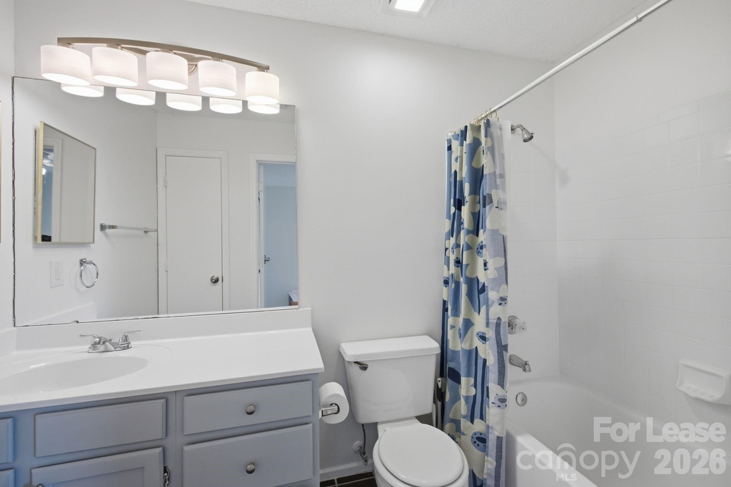 18865 Vineyard Point Lane - Photo 13