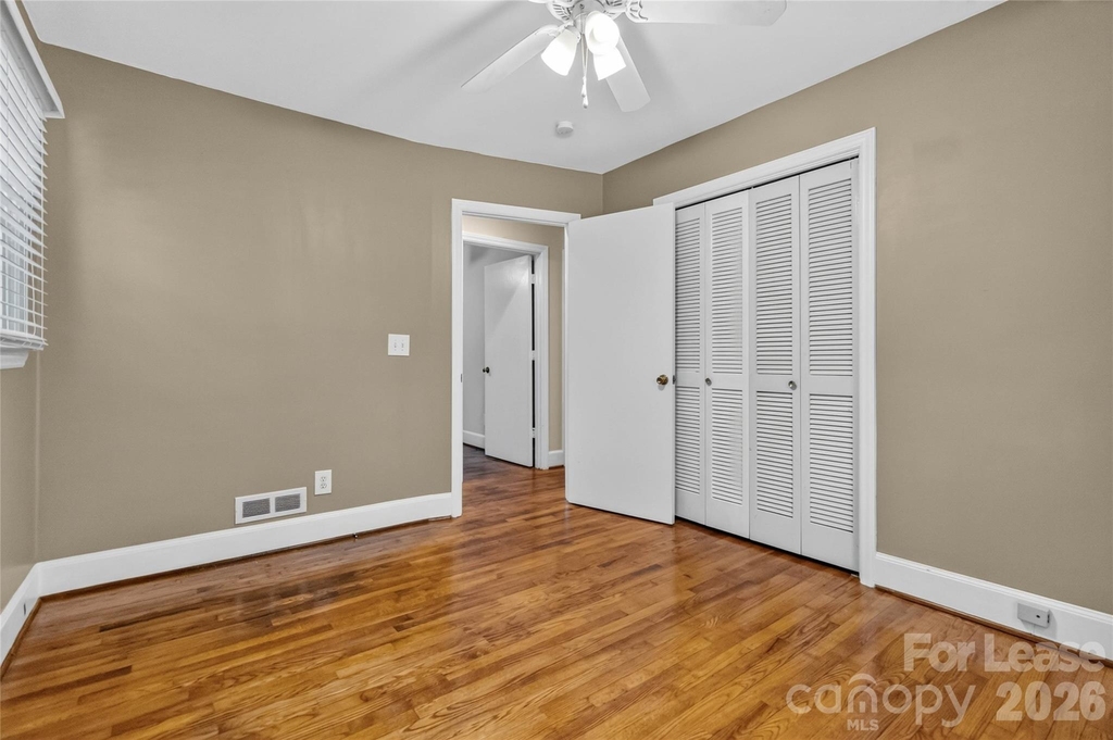 1634 Van Buren Avenue - Photo 17