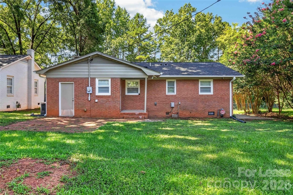 1634 Van Buren Avenue - Photo 26