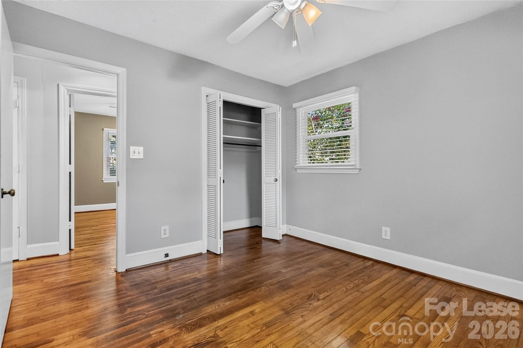 1634 Van Buren Avenue - Photo 20