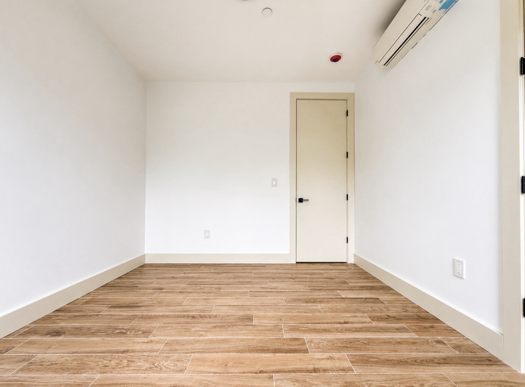 450 East 26th Street - Photo 3
