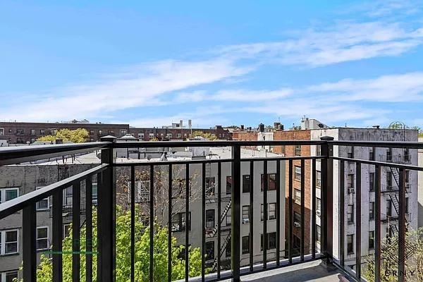 680 East 21st Street - Photo 6