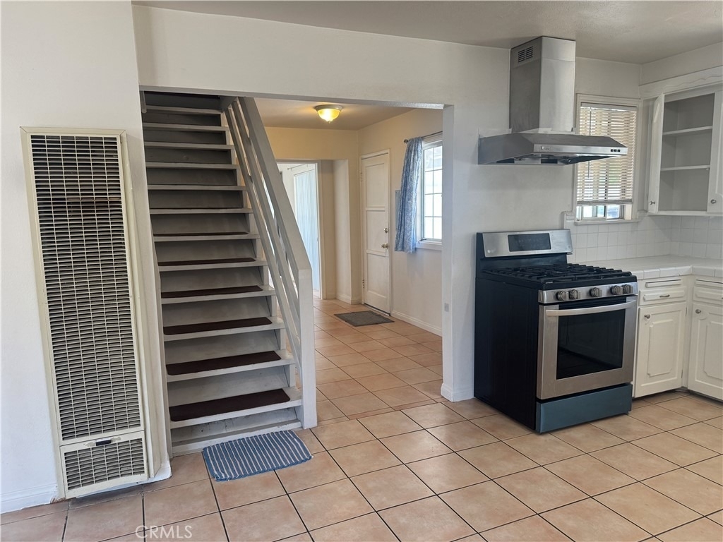 758 W Longden - Photo 15
