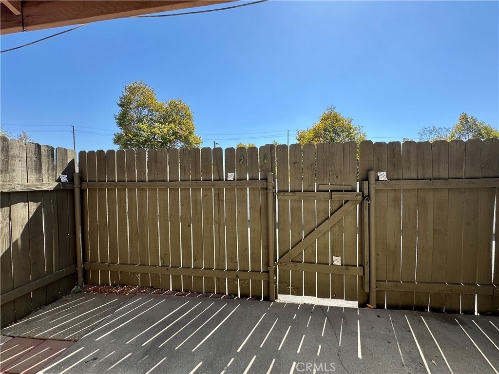 8863 San Bernardino Road - Photo 7