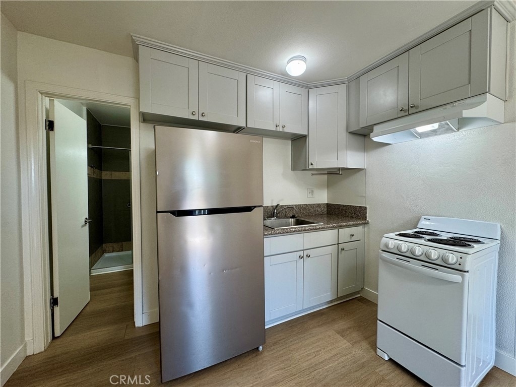 8863 San Bernardino Road - Photo 4