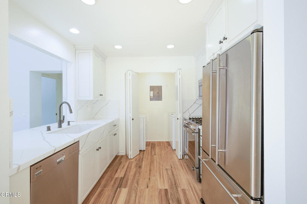 4450 Antigua Way - Photo 6