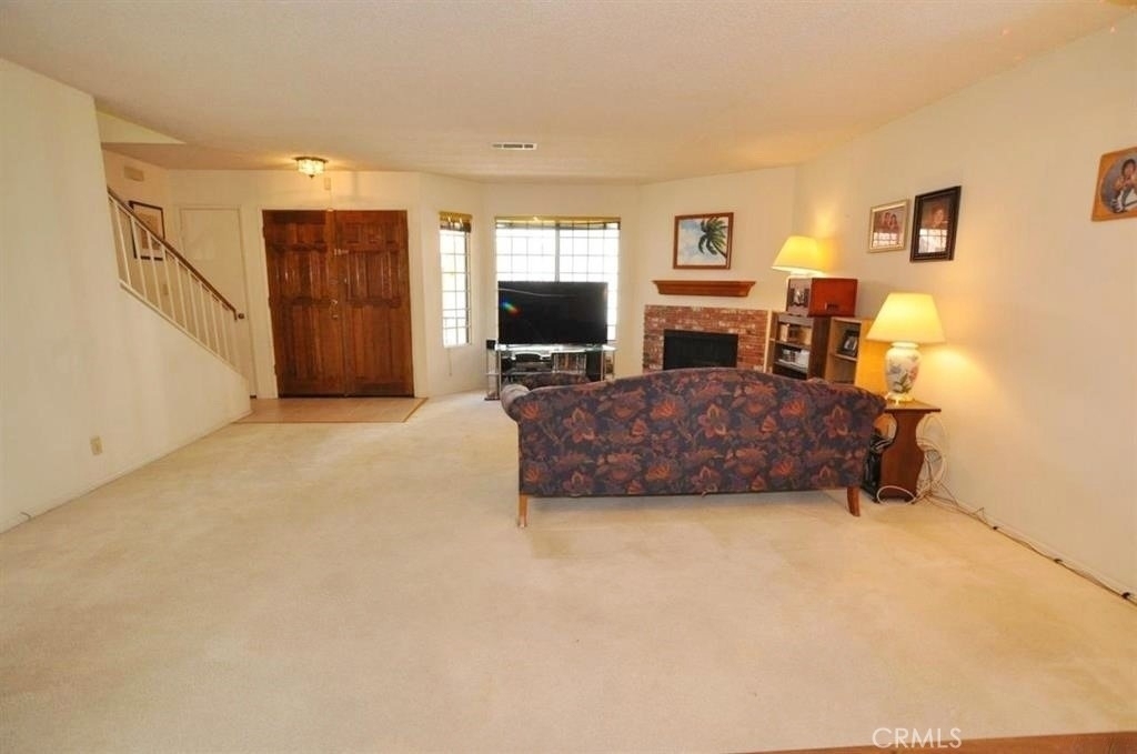 2612 W Grand Avenue - Photo 8