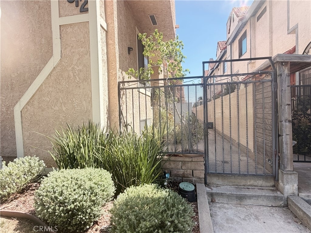 2612 W Grand Avenue - Photo 5