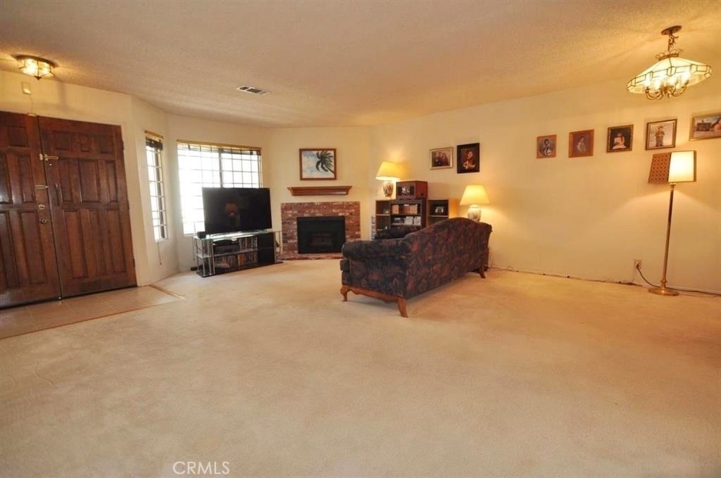 2612 W Grand Avenue - Photo 7