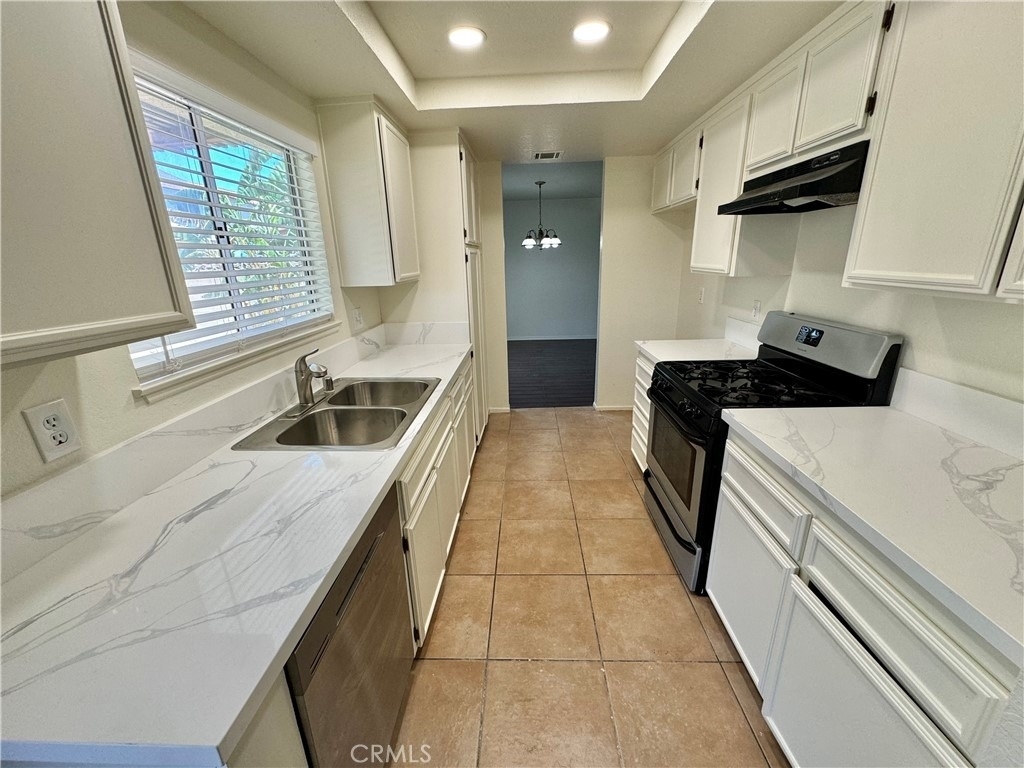 13568 Poppy Place - Photo 3