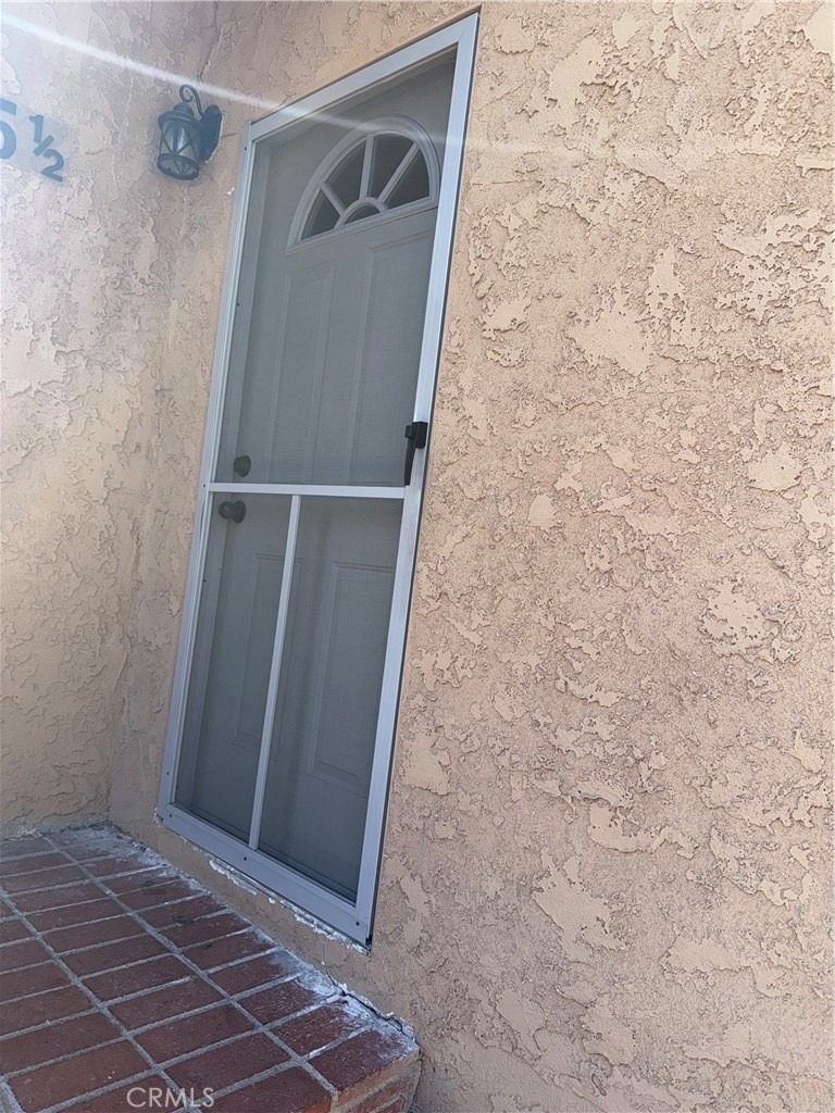 525 S Soto Street - Photo 1