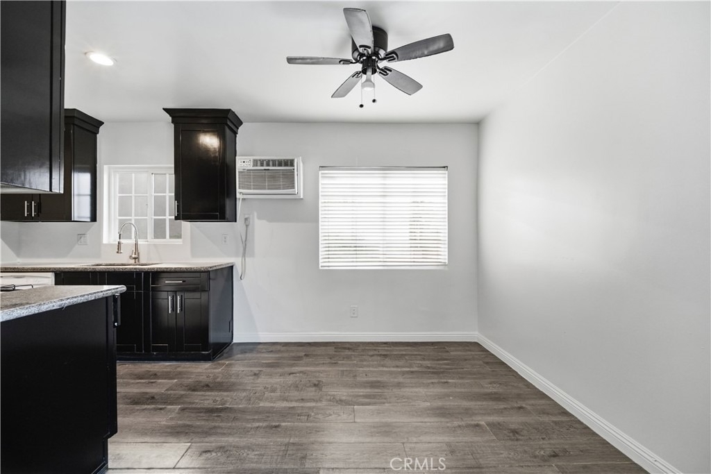 10715 Moorpark Street - Photo 4