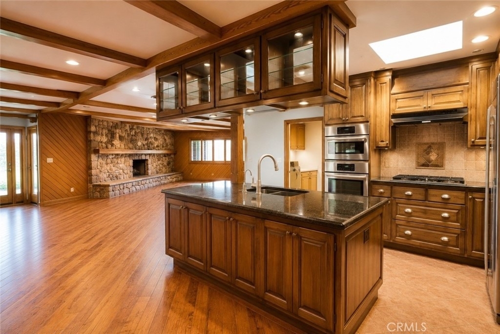 4720 Hayman Avenue - Photo 1