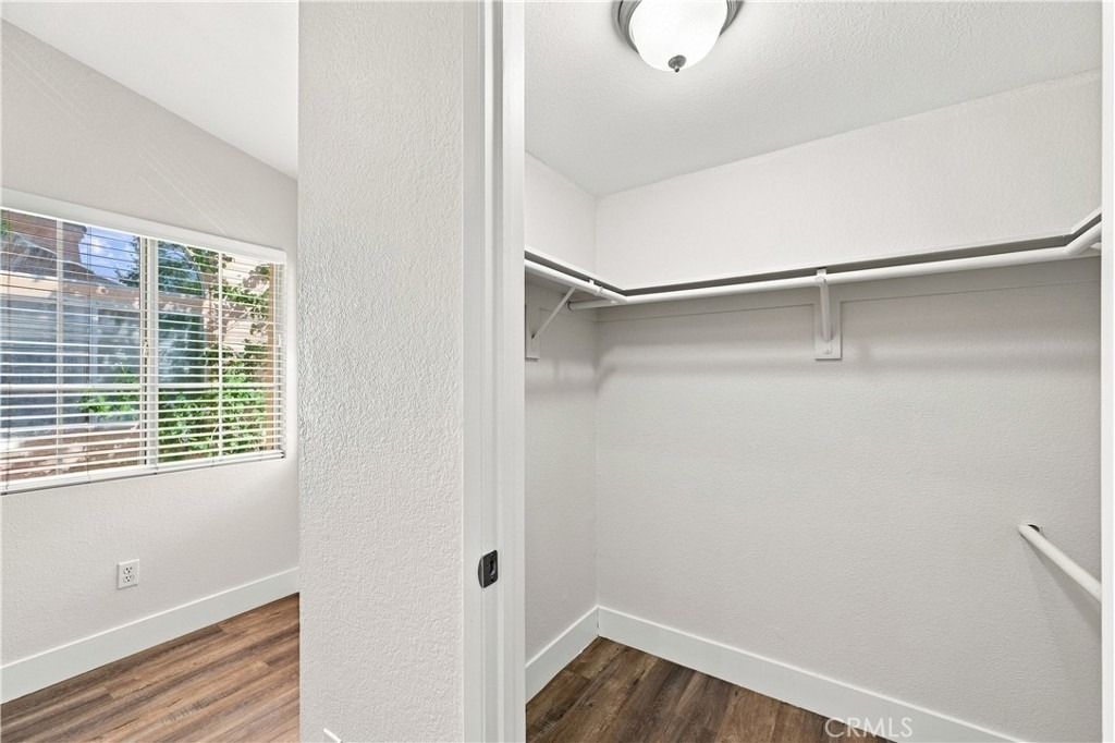 25136 Steinbeck Avenue - Photo 13
