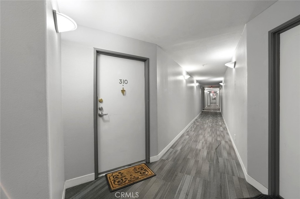 4477 Woodman - Photo 16