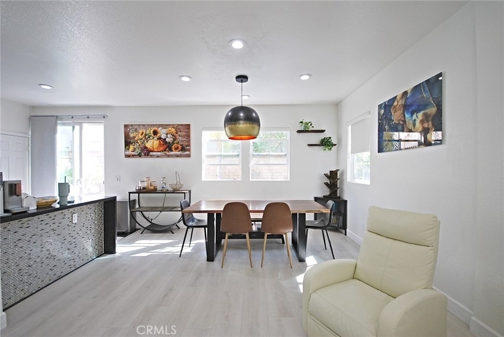29268 Rio Lobo Way - Photo 4